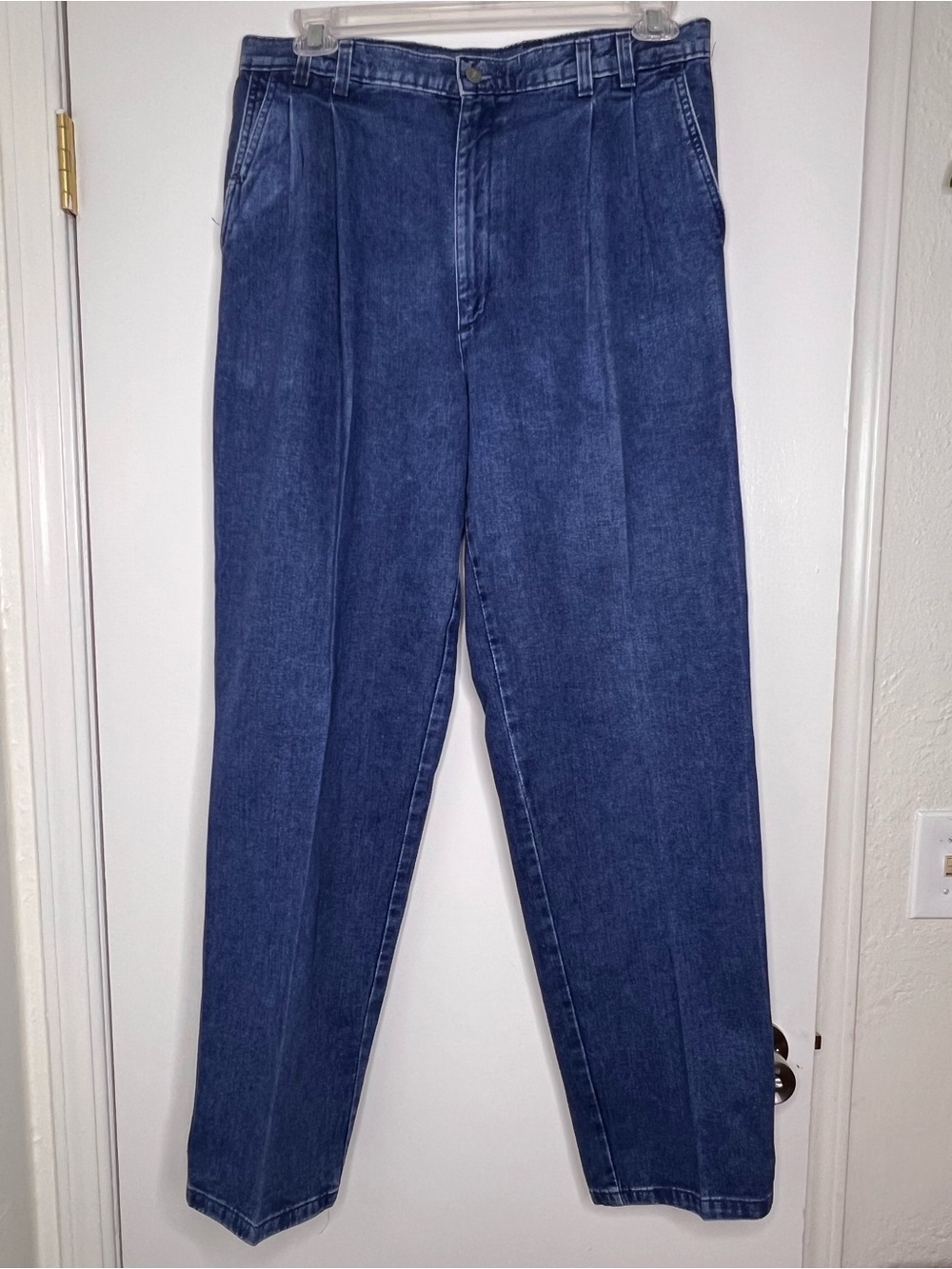 Vintage 1993 Docker’s Levi’s Pleated Blue Jeans W36 L34